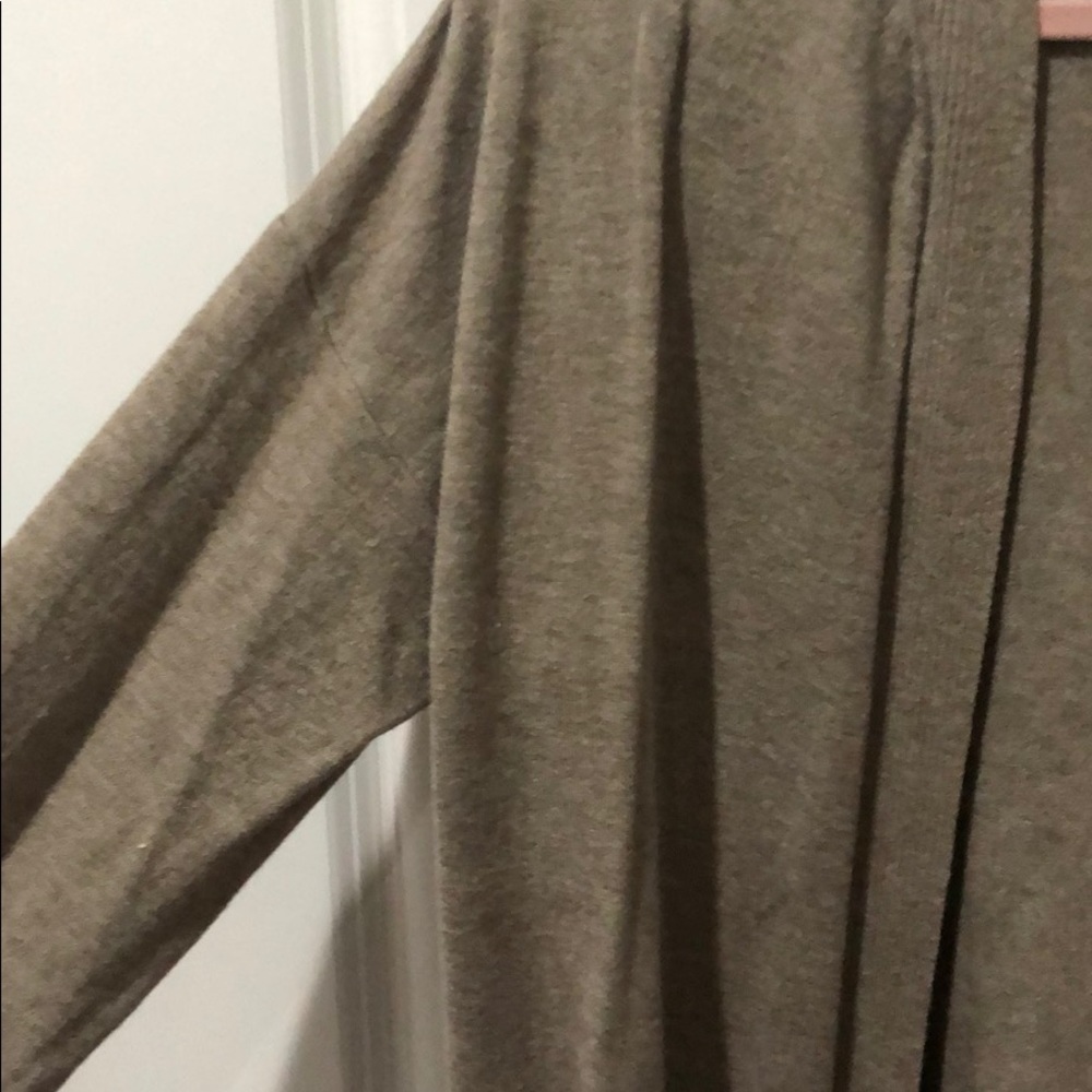 Cardigan - Picture 6 of 6